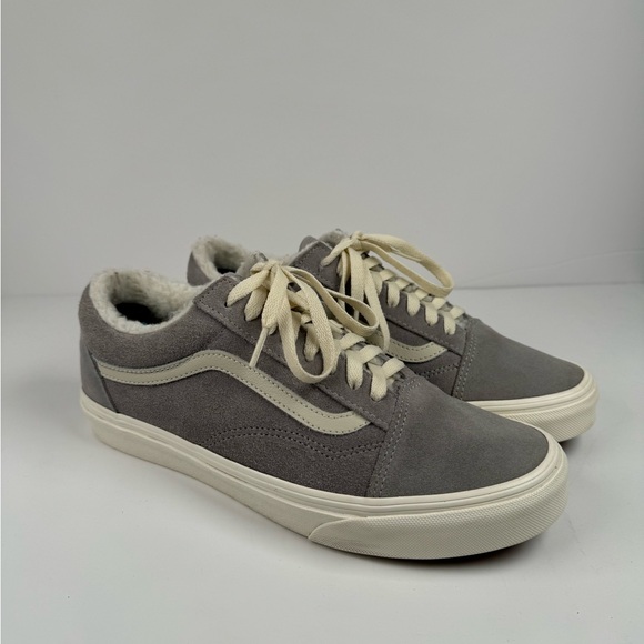 Vans Old Skool Cozy Hug Sherpa Lined Suede Shoes Drizzle White Unisex M-8.5 W-10 - Picture 1 of 9